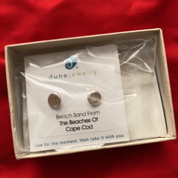Dune Jewelry Cape Cod Beach sand stud earrings NWT - Picture 4 of 5